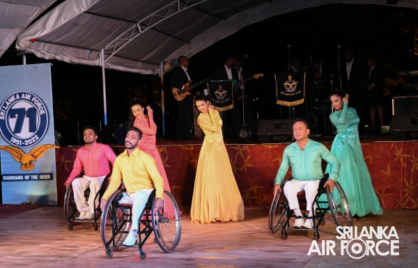 WAR VETERAN INMATES HONOURED BY COMMANDER OF THE AIR FORCE AT ‘MIHINDU SETH MEDURA’, ATTIDIYA